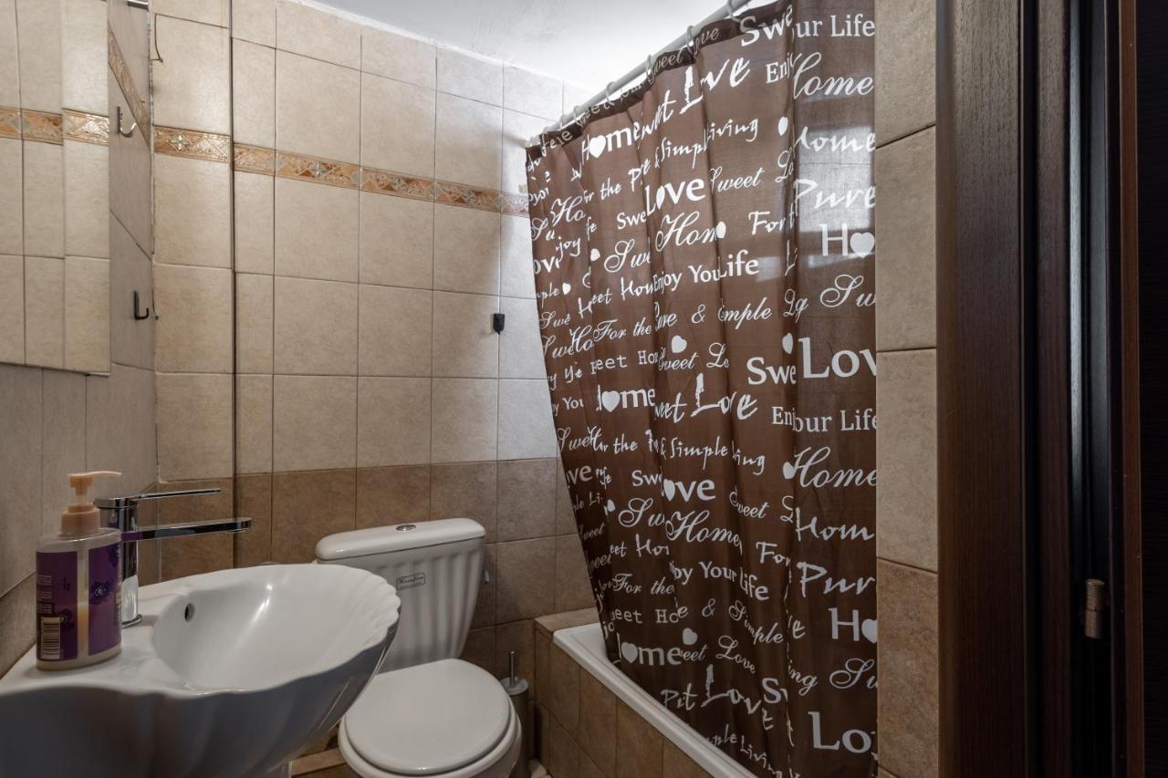 Beautiful Apartment La Larissa Exterior photo
