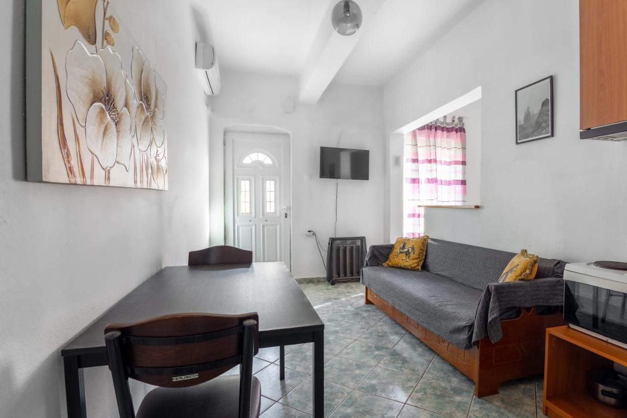 Beautiful Apartment La Larissa Exterior photo